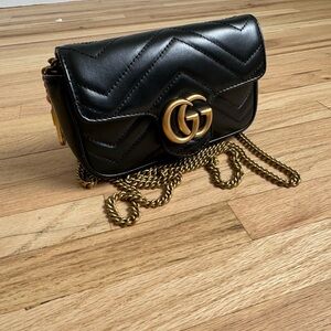 Gucci super mini Marmont bag